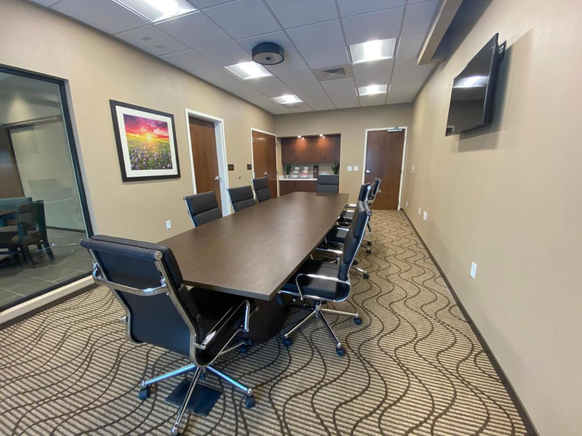 Comfort Suites Midland West Esterno foto