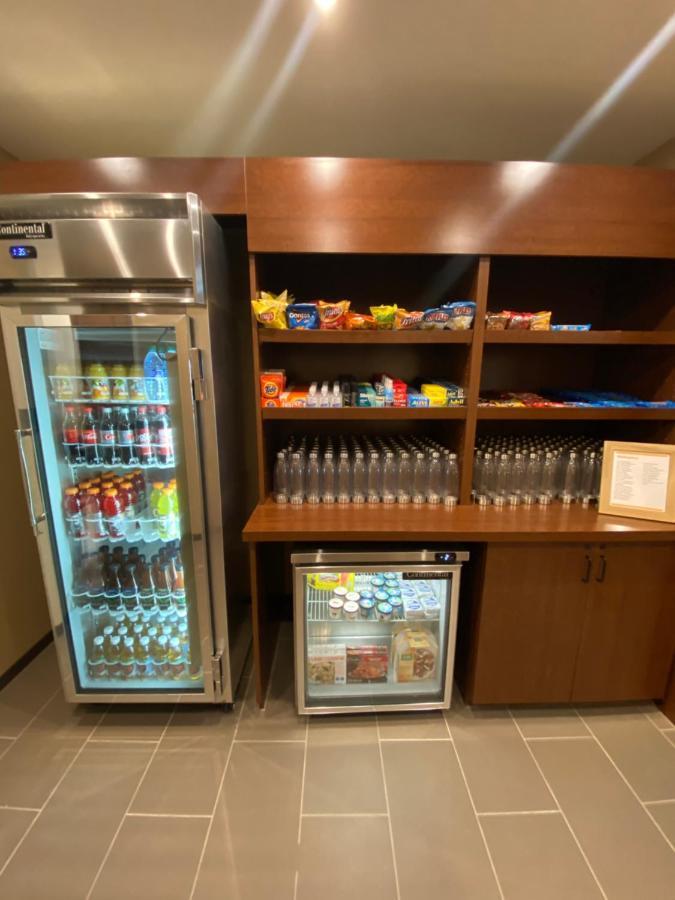Comfort Suites Midland West Esterno foto