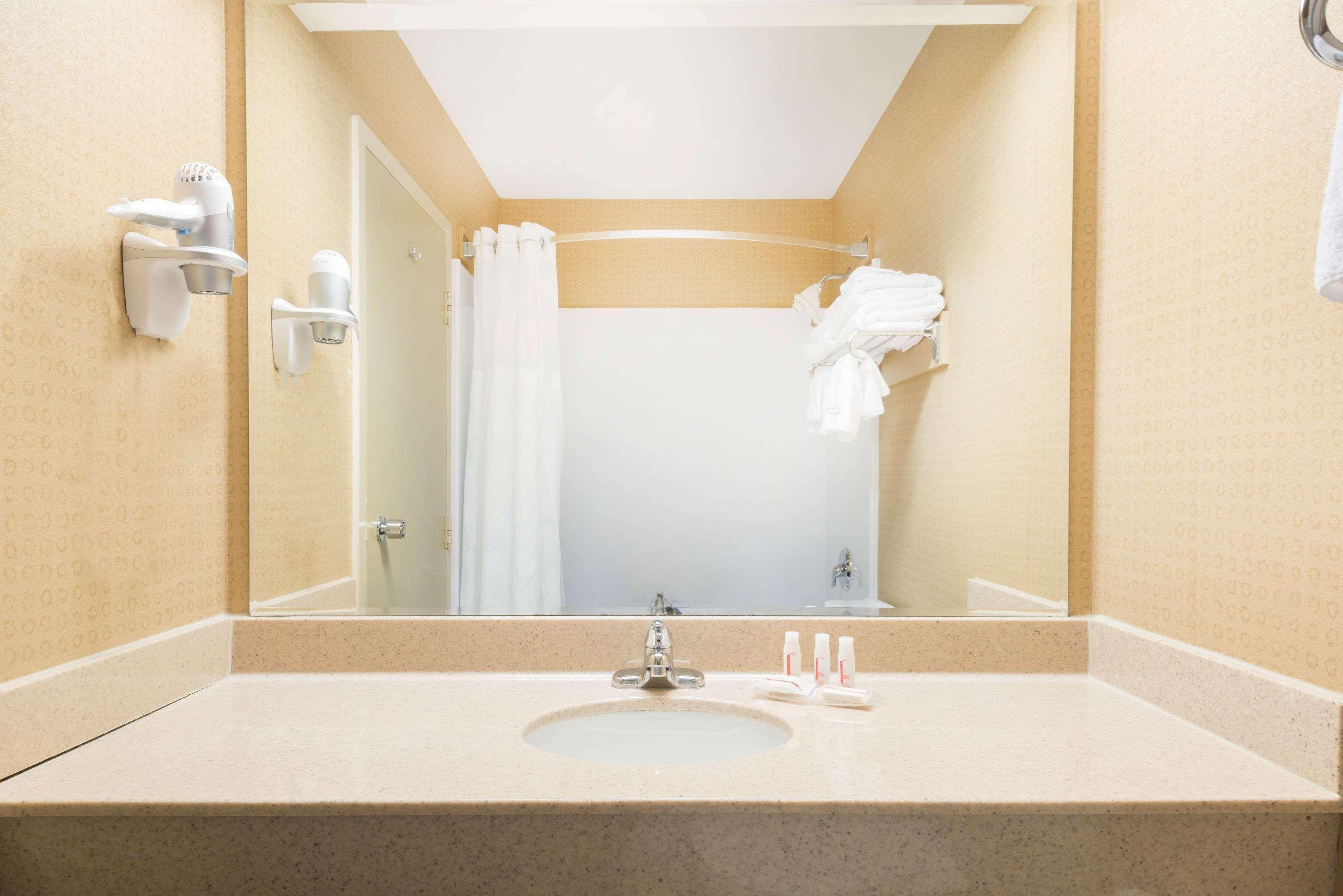 Comfort Suites Midland West Esterno foto